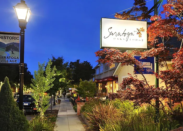 Saratoga Oaks Lodge